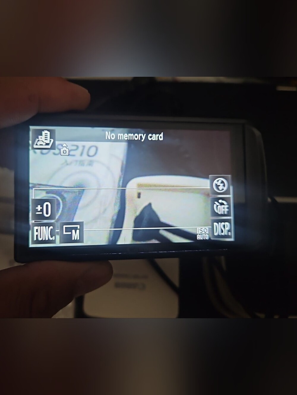 Canon Ixus 210 14.1MP 5x Zoom Touchscreen Digital Camera (working) - Picture 2 of 2